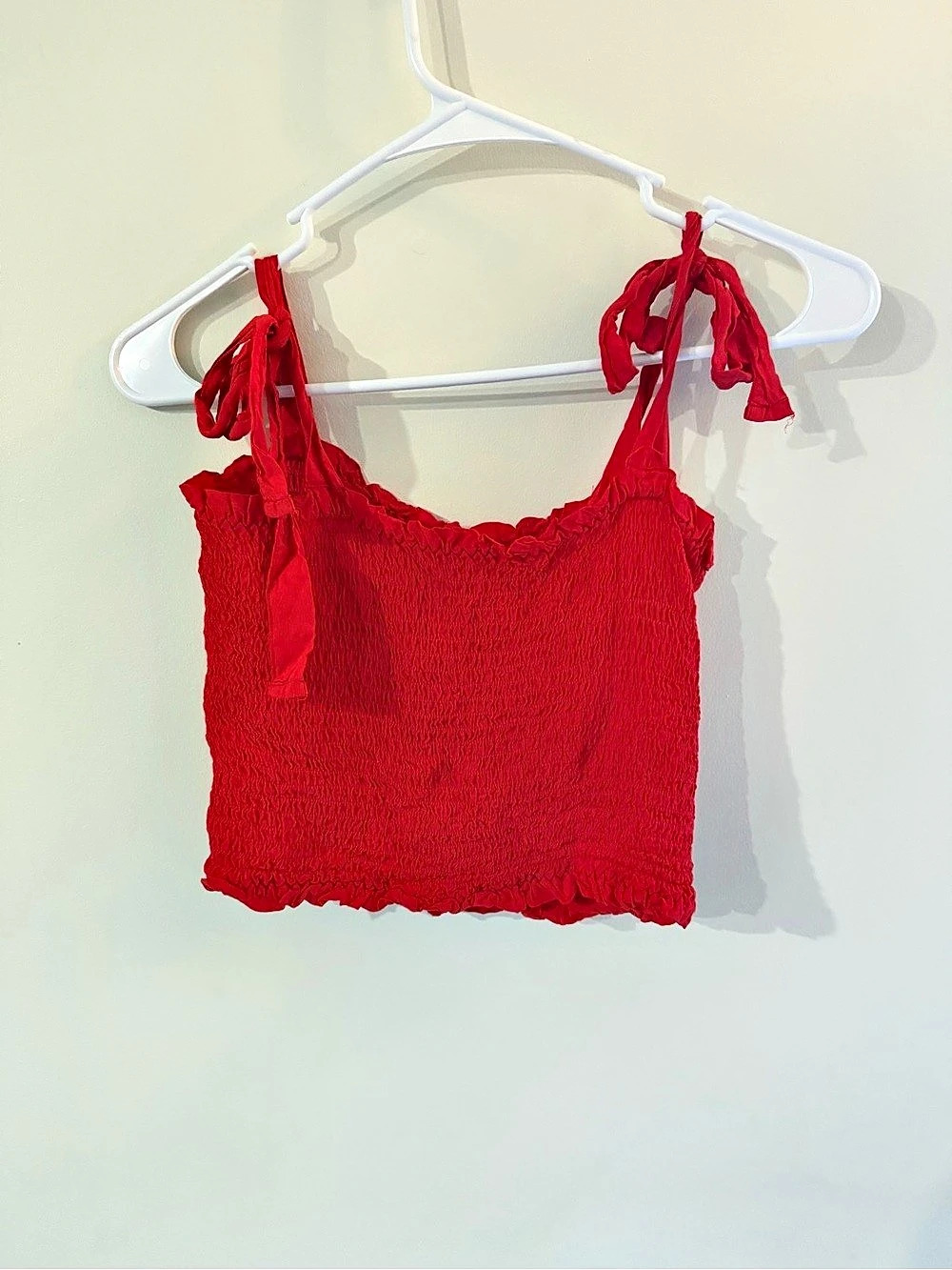 Tezenis Smocked Tie-Strap Crop Top in Red Size Medium Like New